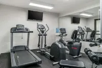 Comfort Inn East - Gym