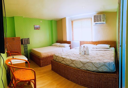 SG Tourist Inn - Housity