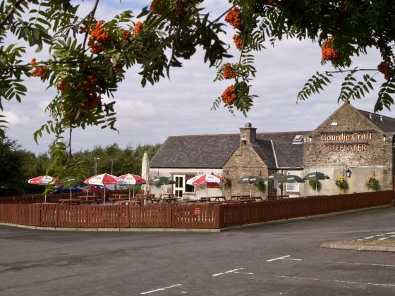 普瑞米爾鄧迪西部飯店