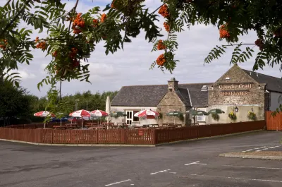 普瑞米爾鄧迪西部酒店 鄰近Birkhill Inn的酒店