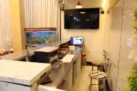 Sunshine International Boarding & Lodging Hôtels à : Belur