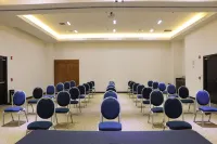 홀리데이 인 익스프레스 과이마스 바이 IHG 과이마스 호텔