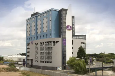 Premier Inn Hull City Centre Hotels near KCOM Stadium