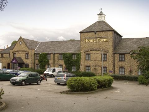 Premier Inn Hull West