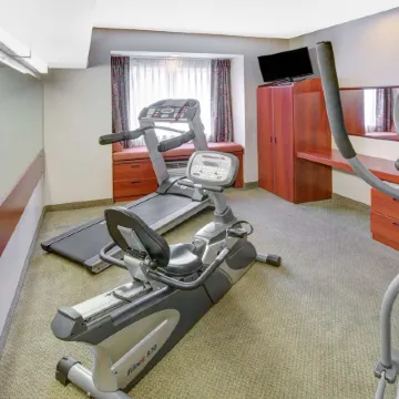 Microtel Inn & Suites by Wyndham Hattiesburg