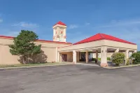 Super 8 by Wyndham Plainview Hotel di Plainview