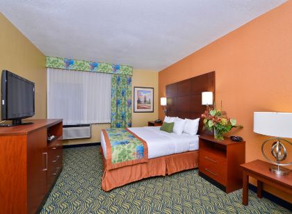 Best Western Plus Fresno Inn