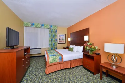 Best Western Plus Fresno Inn Hotels near Fresno Yosemite International Airport