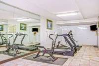 Baymont by Wyndham McDonough - Gym