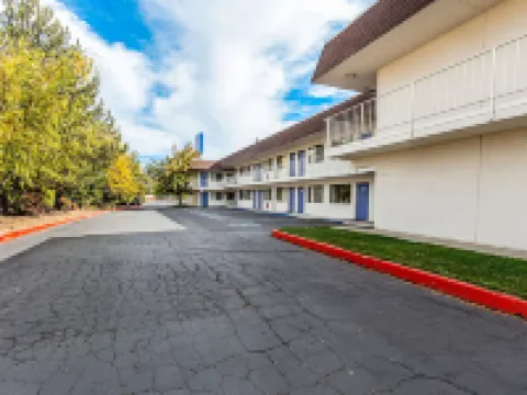 Motel 6 Yreka, CA Hoteles en Yreka