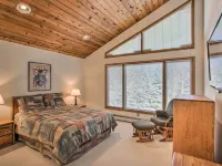 Colorado Home on Golf Course, Near Vail Ski Resort Hotels in Eagle-Vail
