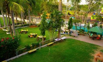 Hotel Vatika Inn