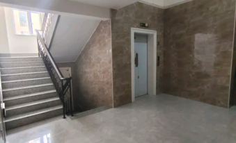 Dongning Guanjia Homestay (Taoshan Road)
