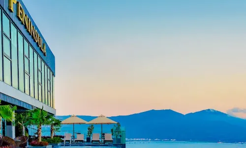 Peninsula Hotel Danang