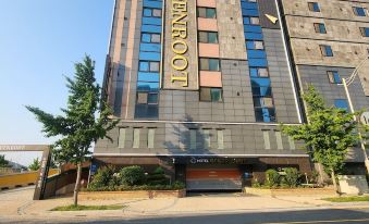 GoldenRoot Hotel in Gimhae