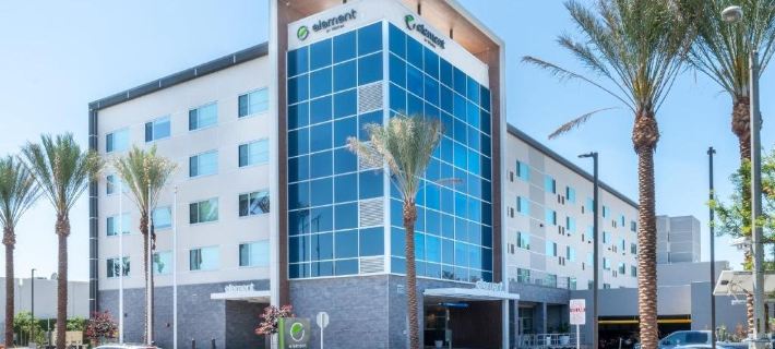 Element Irvine Hotel a Irvine
