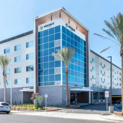 Element Irvine Hotels near University of California, Irvine