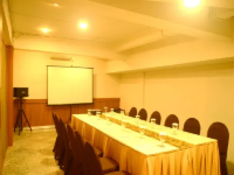 Fovere Bandara Semarang Hoteles en West Semarang