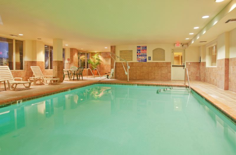 Holiday Inn Express Woodland by IHG photo 5
