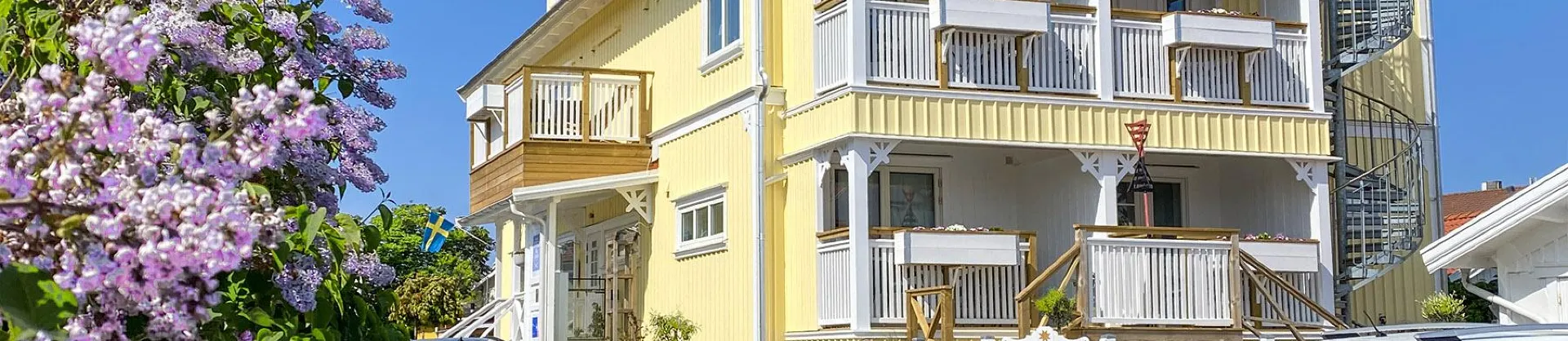 4-star Select Hotels