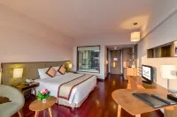 Khách sạn Mường Thanh Holiday Huế