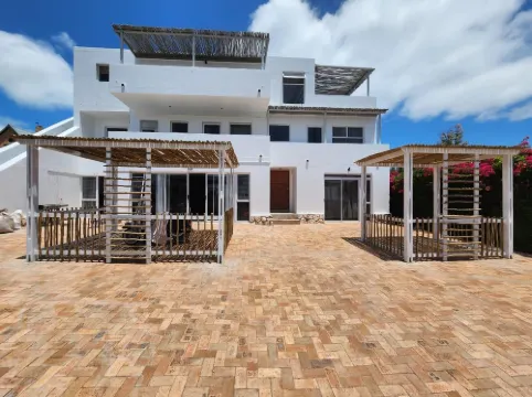 朗厄班家庭旅館