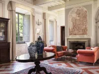 Villa di Piazzano - Small Luxury Hotels of the World - parking