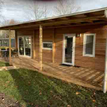 Cottage 4 Hotel Exterior