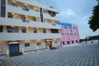 Hotel Suryaa Grand
