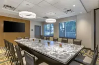 Cambria Hotel LAX Các khách sạn ở El Segundo