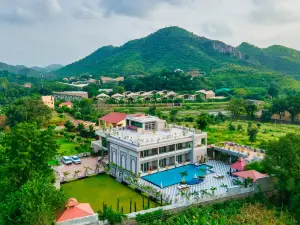 Mountain Creek Villa Udaipur