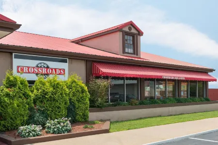 Ramada by Wyndham Bowling Green