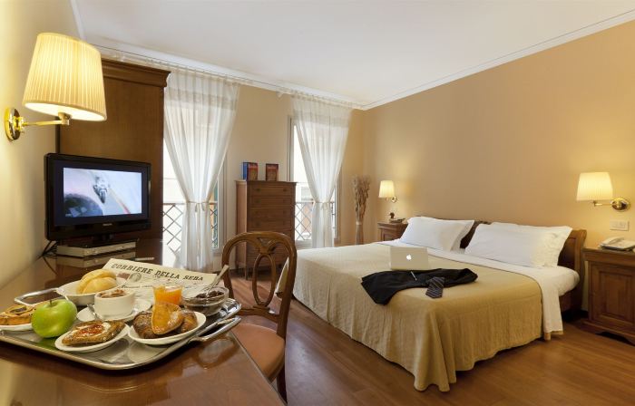 Hotel Diana