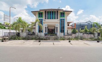 Urbanview Hotel Syariah Dapen Pontianak by RedDoorz