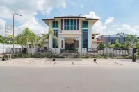 Urbanview Hotel Syariah Dapen Pontianak By RedDoorz Hotel di Pontianak