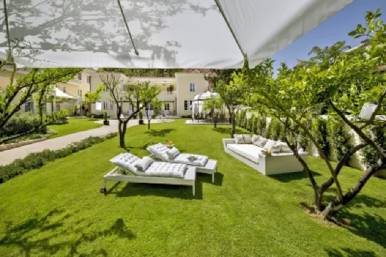 芬妮別墅飯店 住宿飯店