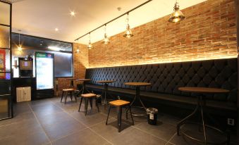 Hotel YaJa Pohang Yeongildae