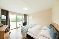 Strandhotel Klinten Aps فنادق في Store Heddinge