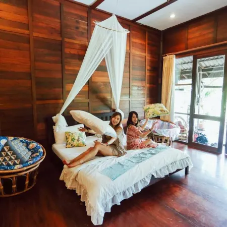 BaanSuanLeelawadee Resort Amphawa