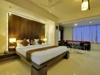 Hotel Magnum Inn โรงแรมในจูนาการ์