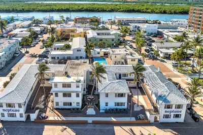 Neptune Oceanfront Rentals Hotels in Hollywood