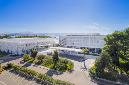 Solaris Holiday Resort Отели в г. Гребаштица