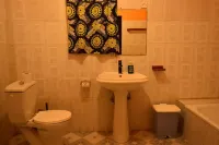Amahoro Guest House Triple Room with Shared Bathroom