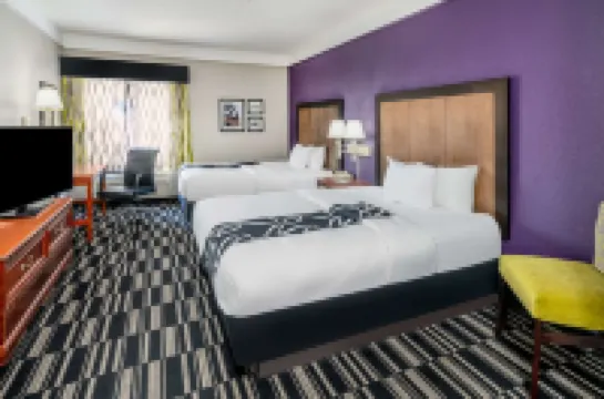 La Quinta Inn & Suites by Wyndham Roswell Hotels in Roswell