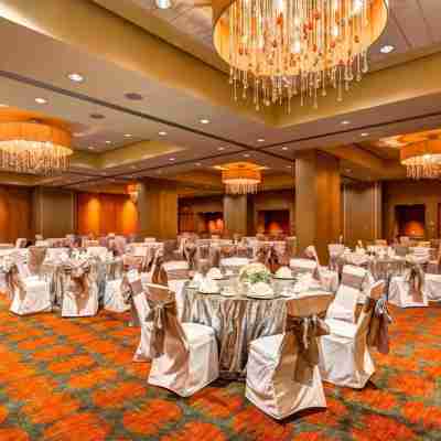 Embassy Suites by Hilton Houston Energy Corridor Dining/Meeting Rooms