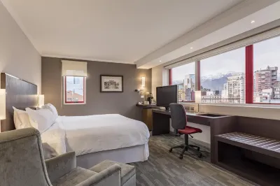 Four Points by Sheraton Santiago Hotels near Sky Costanera