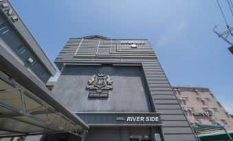 Chuncheon Hotel Riverside