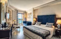 Hotel Balcón de Europa