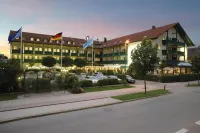 Bauer Hotel Und Restaurant Hotels in Kirchheim