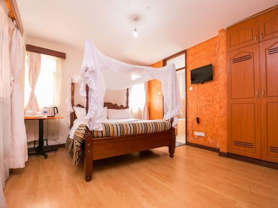Upperhill Blueberry Hotel